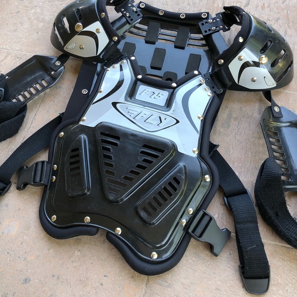 Fly Racing Chest Protector - Picture 3 of 16